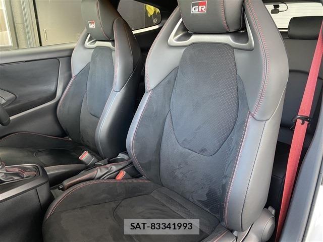 Toyota Gr Yaris 2025-04 8829218-17