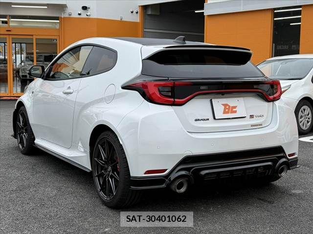 Toyota Gr Yaris 2025-05 8829219-12