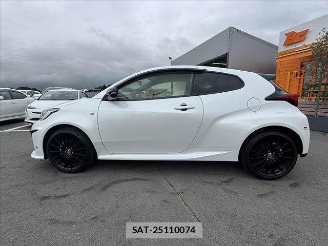 Toyota Gr Yaris 2021-05 8849173-10