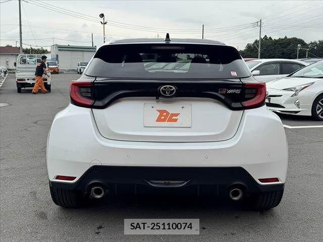Toyota Gr Yaris 2021-05 8849173-13