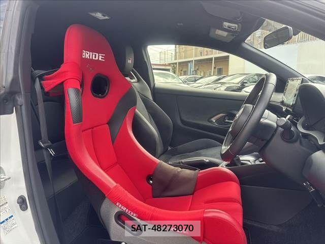Toyota Gr Yaris 2020-10 8849174-11