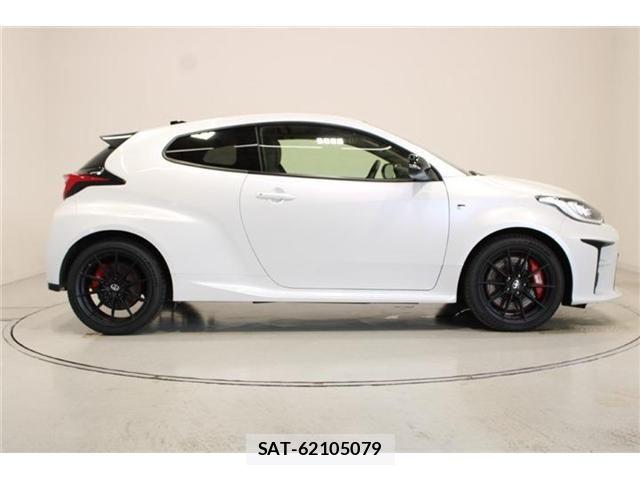 Toyota Gr Yaris 2021-03 8871088-12
