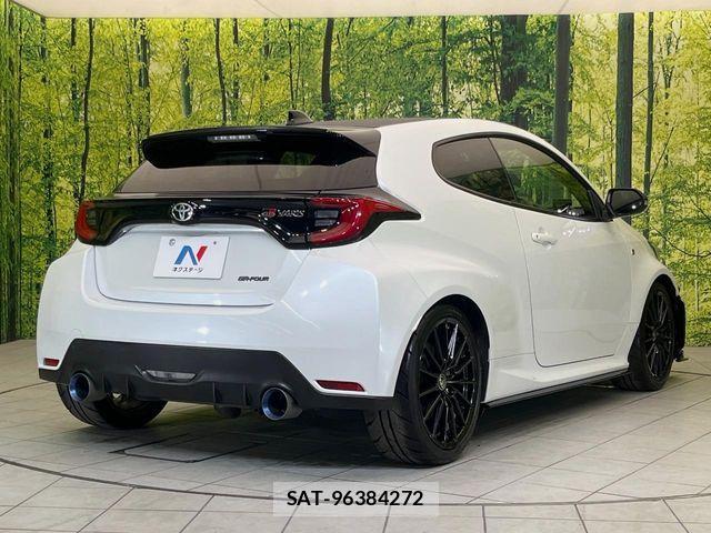 Toyota Gr Yaris 2021-04 8879919-16