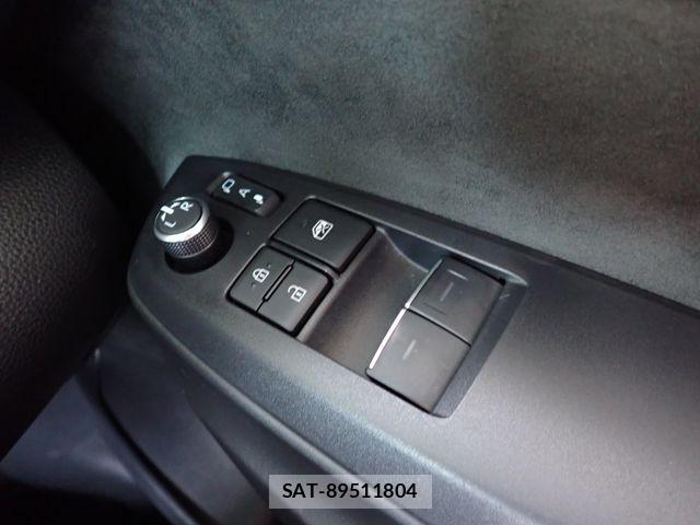 Toyota Gr Yaris 2023-10 8883656-16