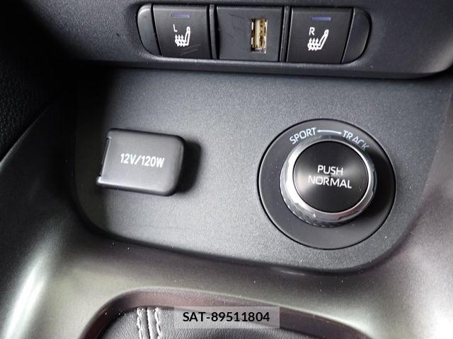 Toyota Gr Yaris 2023-10 8883656-22