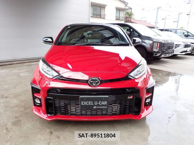 Toyota Gr Yaris 2023-10 8883656-3