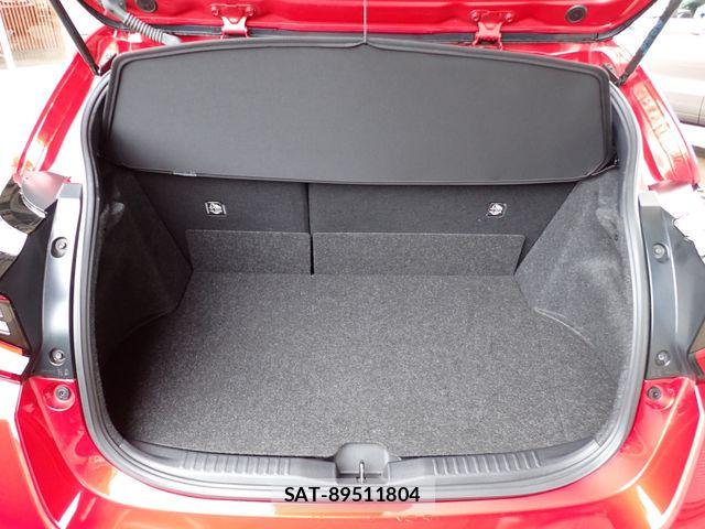 Toyota Gr Yaris 2023-10 8883656-7