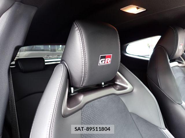 Toyota Gr Yaris 2023-10 8883656-8
