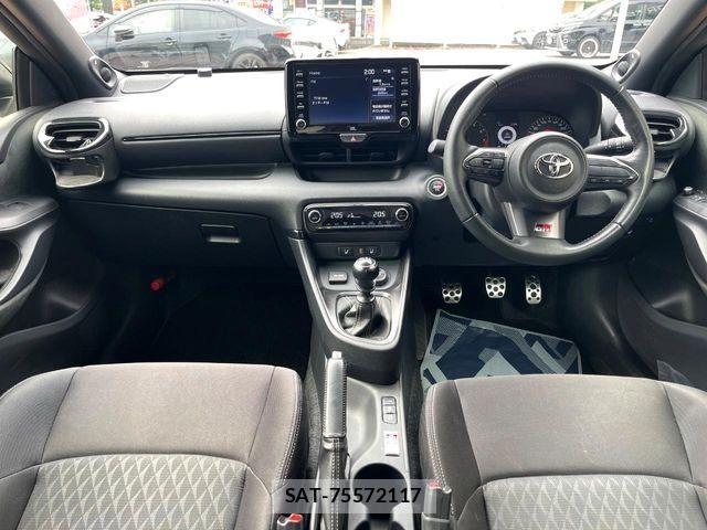 Toyota Gr Yaris 2021-03 8883655-1