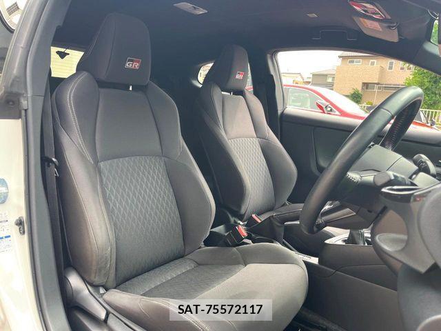 Toyota Gr Yaris 2021-03 8883655-8
