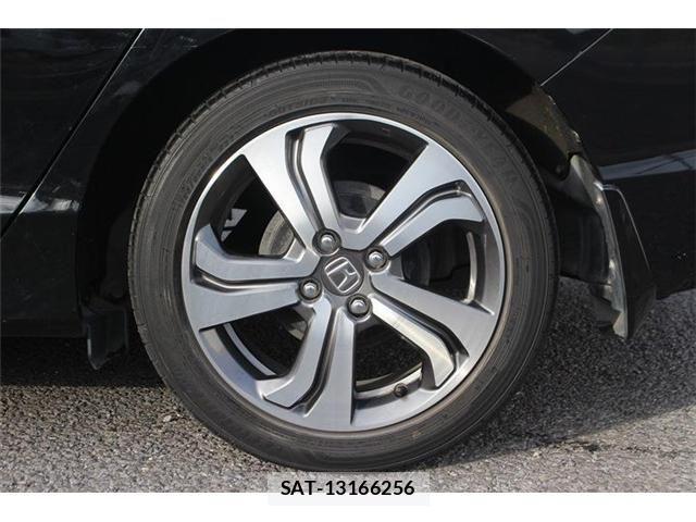 Honda GRACE 2015-02 3670706-27