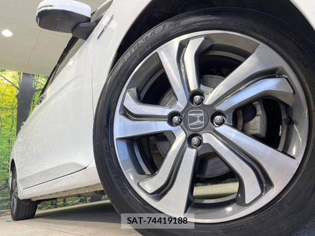 Honda GRACE 2014-12 4592981-12