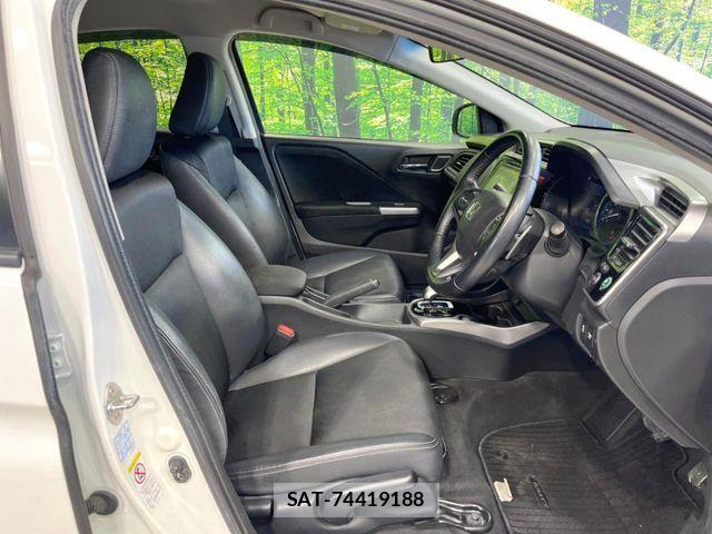 Honda GRACE 2014-12 4592981-7