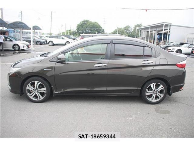 Honda GRACE 2015-04 7327264-13