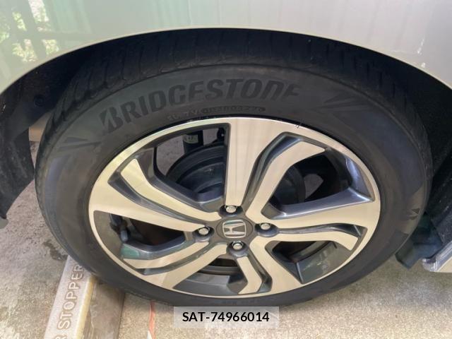 Honda GRACE 2017-06 7454566-21