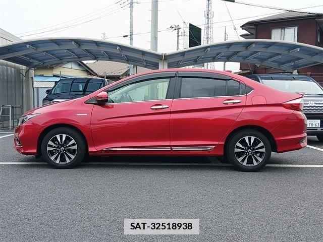 Honda GRACE 2018-04 7785237-10