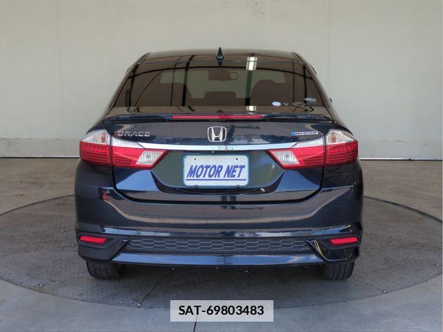 Honda GRACE 2018-03 7979348-22