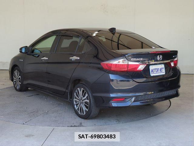 Honda GRACE 2018-03 7979348-23