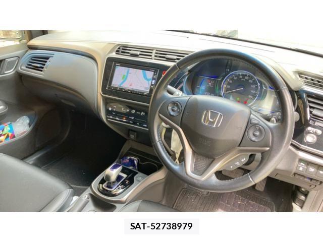 Honda GRACE 2016-03 7979349-11