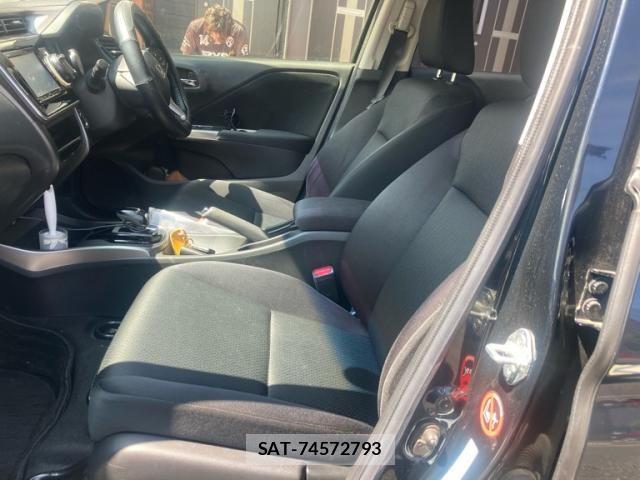 Honda GRACE 2018-04 8130299-8