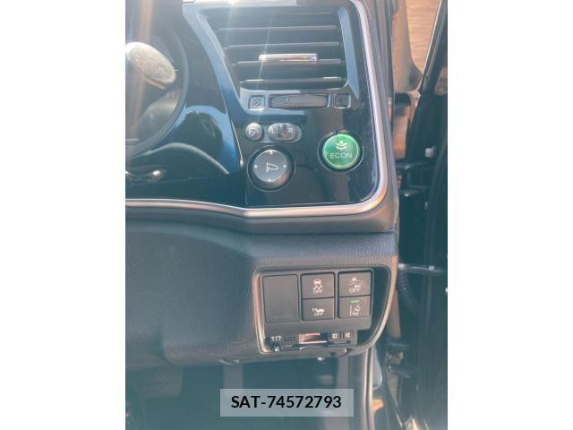 Honda GRACE 2018-04 8130299-11