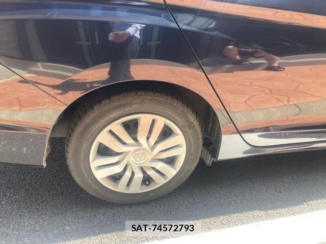 Honda GRACE 2018-04 8130299-4