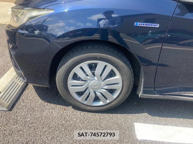 Honda GRACE 2018-04 8130299-6