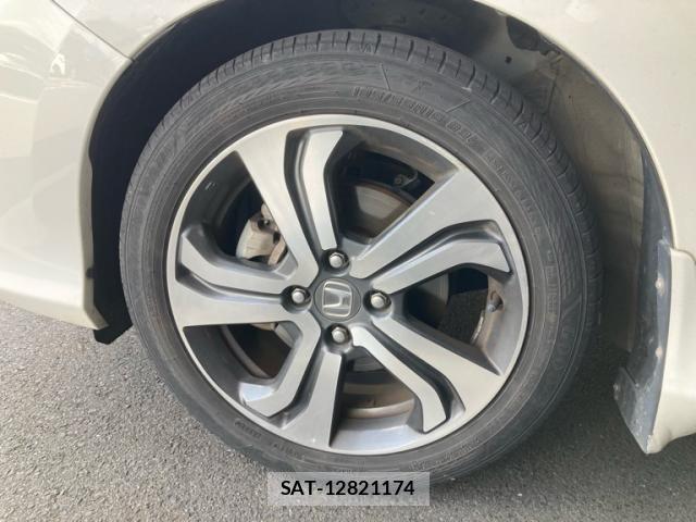 Honda GRACE 2014-12 8145856-7
