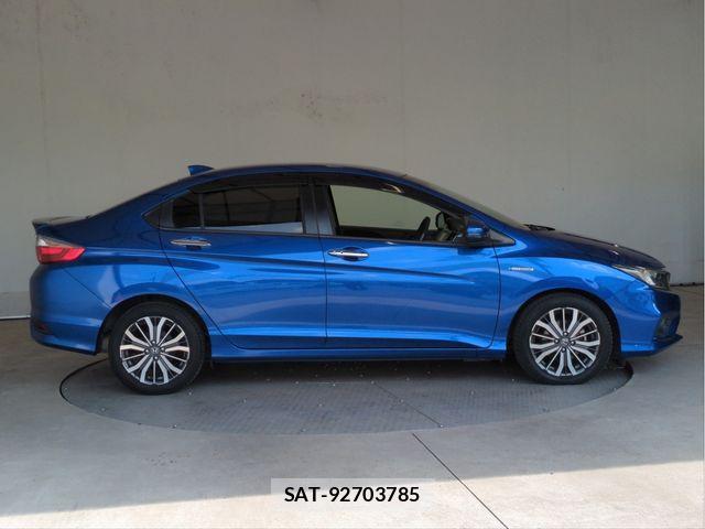 Honda GRACE 2017-07 8207677-17