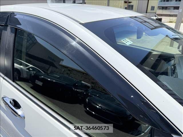 Honda GRACE 2018-11 8366083-27