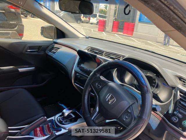 Honda GRACE 2015-10 8412654-14