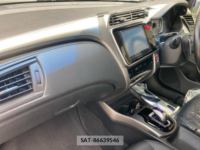 Honda GRACE 2015-03 8438163-11