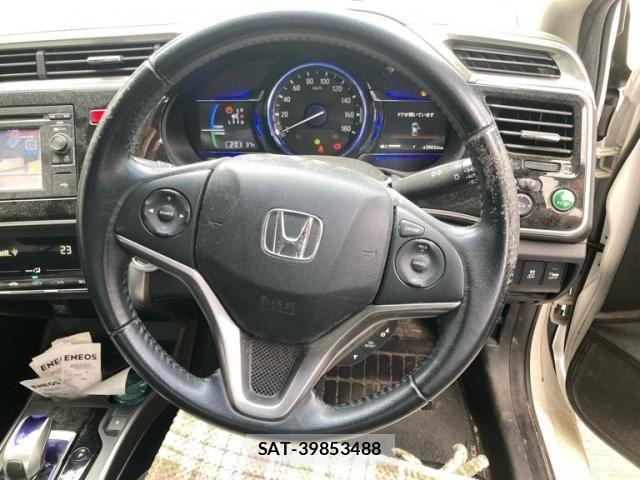 Honda GRACE 2015-11 8626922-11