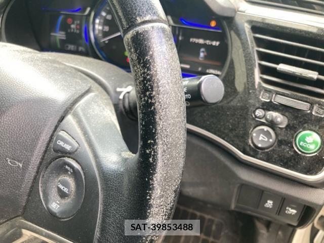 Honda GRACE 2015-11 8626922-12