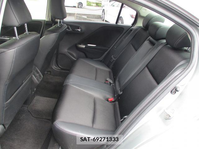 Honda GRACE 2015-11 8666205-9