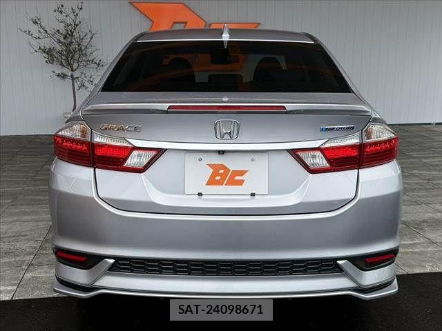 Honda GRACE 2018-03 8742415-13