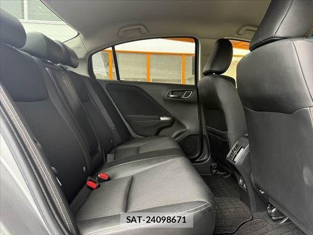 Honda GRACE 2018-03 8742415-17