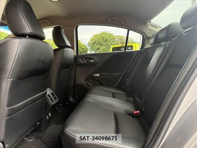 Honda GRACE 2018-03 8742415-18