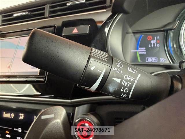 Honda GRACE 2018-03 8742415-26