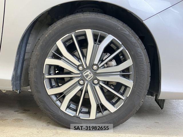 Honda GRACE 2018-05 8796065-26