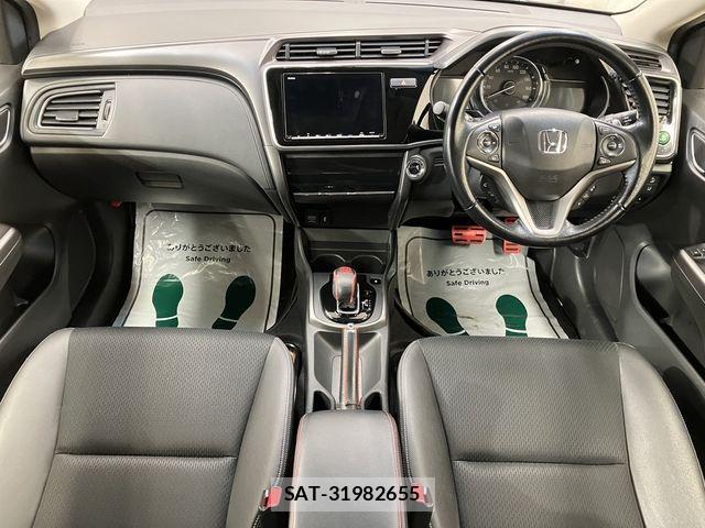 Honda GRACE 2018-05 8796065-27