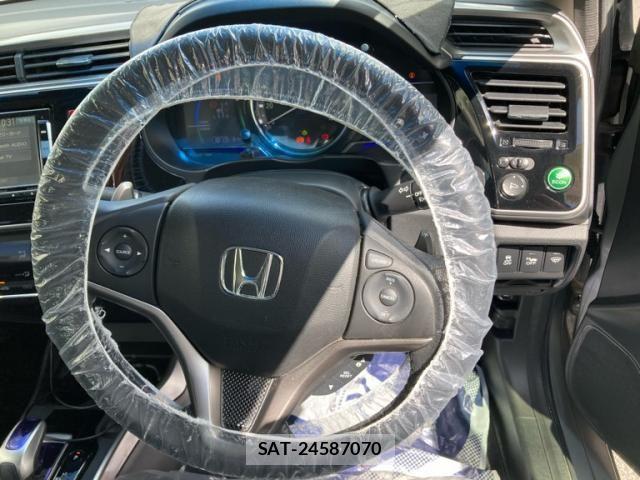 Honda GRACE 2015-03 8879936-17
