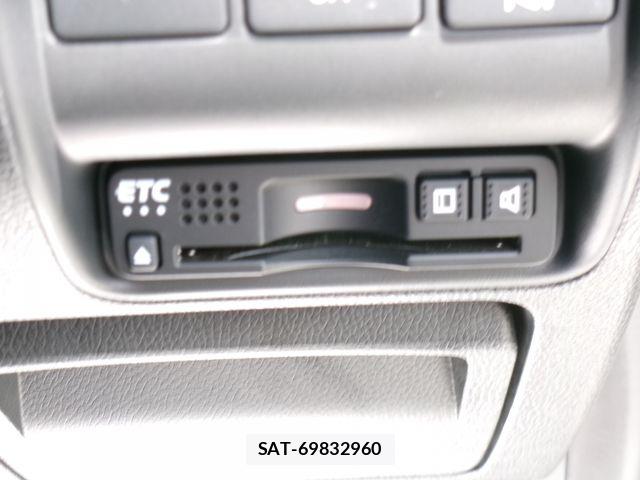 Honda GRACE 2018-06 7219057-13