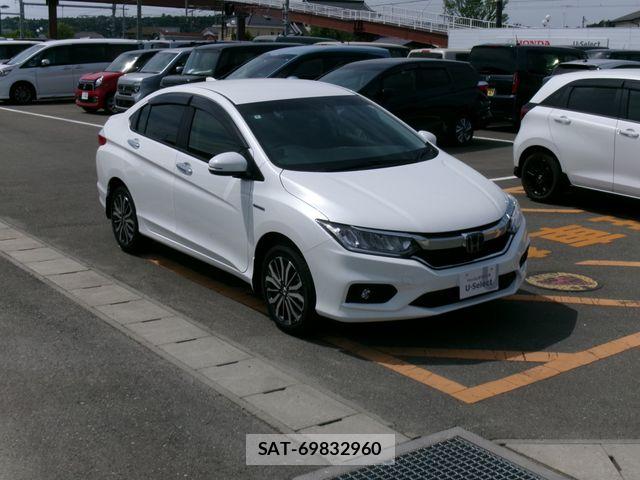 Honda GRACE 2018-06 7219057-2
