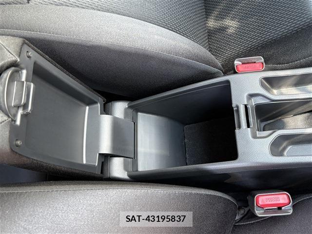 Honda GRACE 2022-07 8207679-29