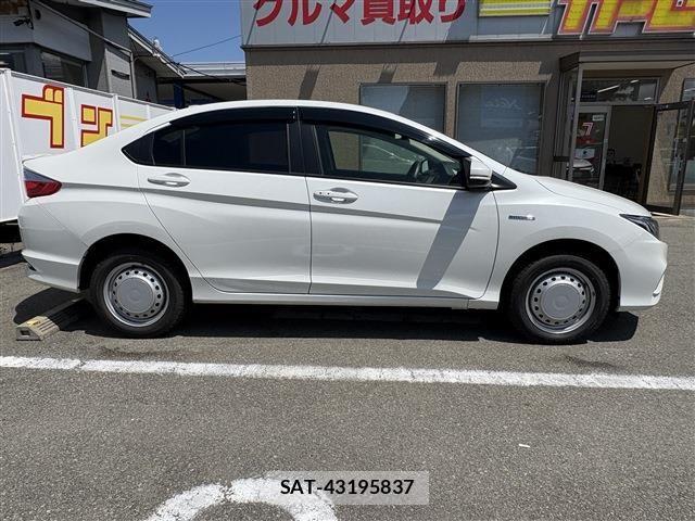Honda GRACE 2022-07 8207679-3