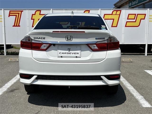 Honda GRACE 2022-07 8207679-5