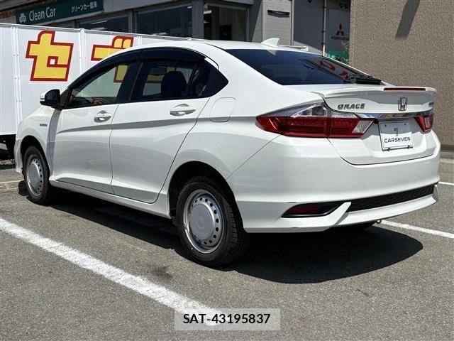 Honda GRACE 2022-07 8207679-6