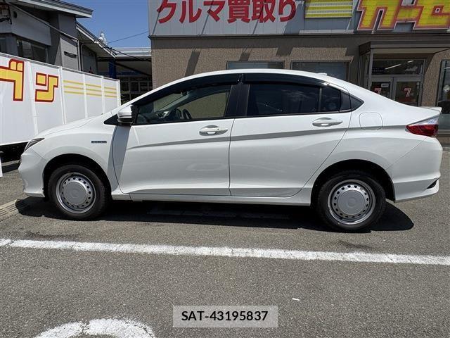 Honda GRACE 2022-07 8207679-7