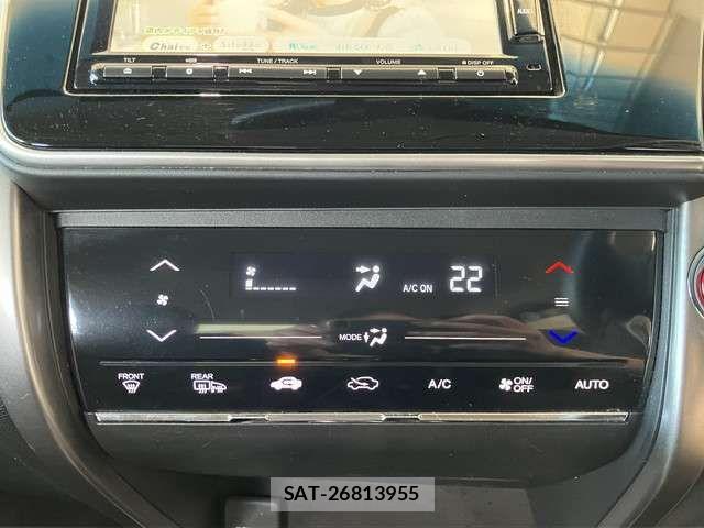 Honda GRACE 2015-03 8245282-12
